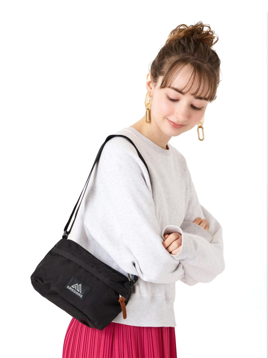 Envelope Shoulder Shoulder Bag