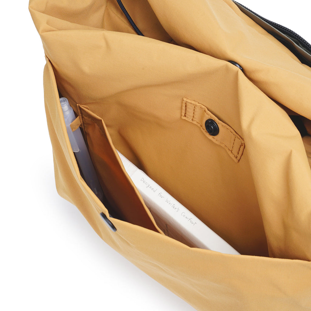 Nick Sling Bag
