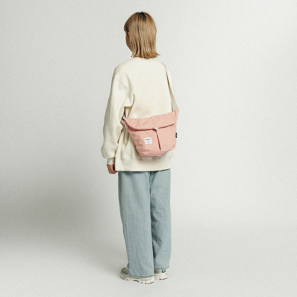Kasen Sling Bag