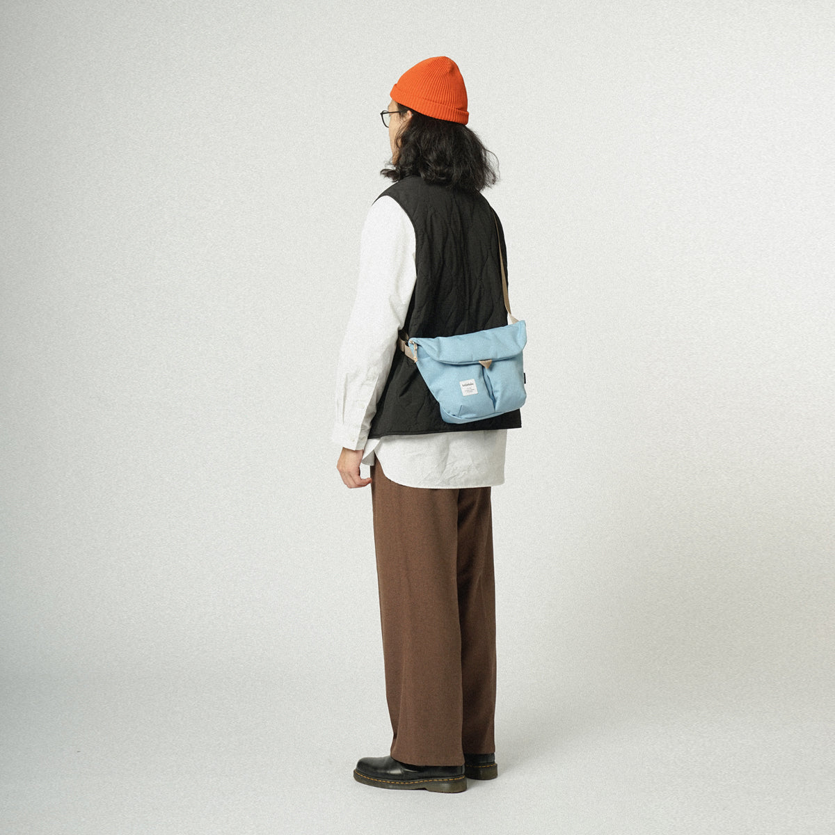 Kasen Sling Bag