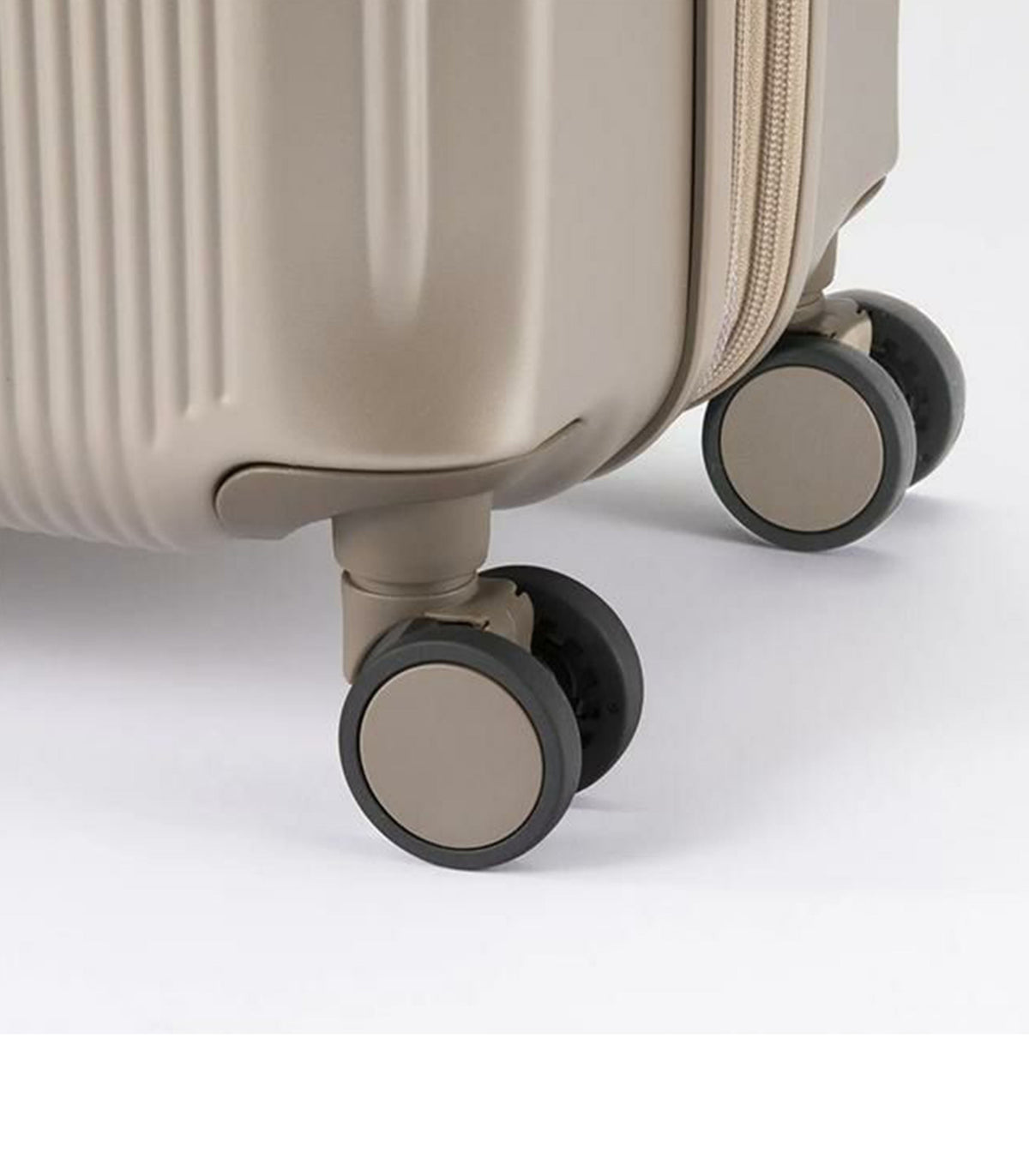 Tokyo Pentex Champagne Beige Medium Luggage